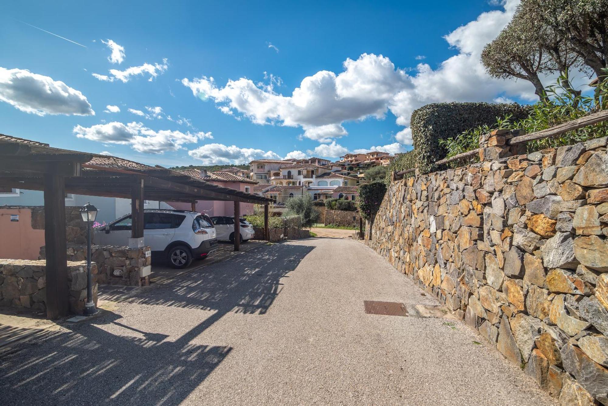 Poggio Dei Fiori H7 * Olbia